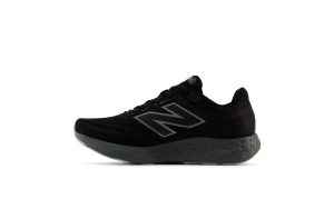 new-balance-fresh-foam M680WBK8