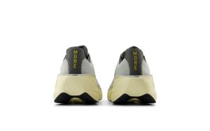 new-balance-fresh-foam-x-more-v5 MMORLJ5