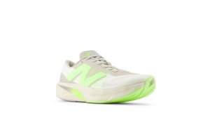 new-balance-fuelcell-rebel MFCXLUM