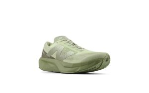 new-balance-fuelcell-rebel MFCXLF4