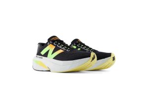 new-balance-fuelcell-supercomp MRCXLB4