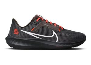 Nike Pegasus 40 Cleveland Browns (DZ5950-001)