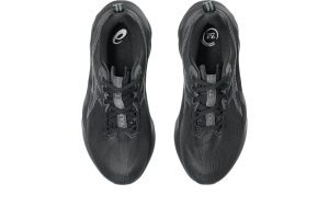 asics-novablast 1012B765-002