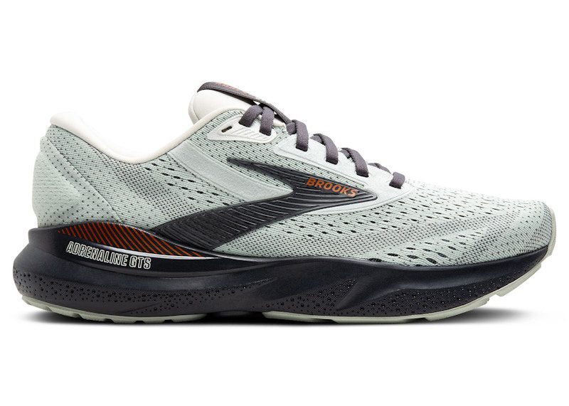 brooks-adrenaline 120426-1B-030