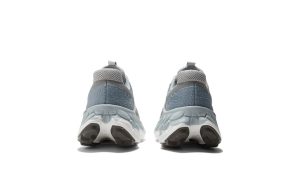 new-balance-fresh-foam-x-more MTMORNM1