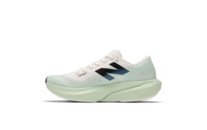 new-balance-fuelcell-rebel WFCXCA4