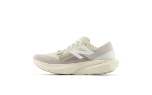 new-balance-fuelcell-rebel WFCXSYD