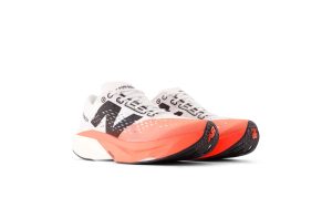 new-balance-fuelcell WFCRRCU2