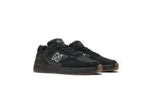 new-balance-numeric NM933NAP