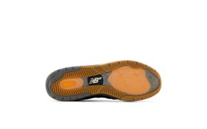 new-balance-numeric NM933BST