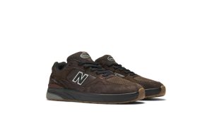 new-balance-numeric NM933BAR