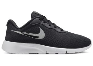 Nike Tanjun SE EasyOn Black Smoke Grey Photon Dust Metallic Silver (FZ1017-001)