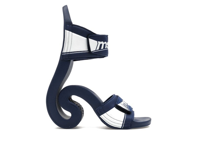 mschf-sneaker MSCHF016