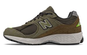 new-balance-2002r ML2002RG
