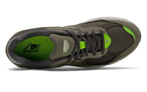 new-balance-2002r ML2002RG