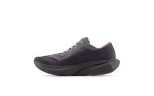 new-balance-fuelcell-rebel MFCXLG4