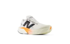 new-balance-fuelcell WFCRRCH2
