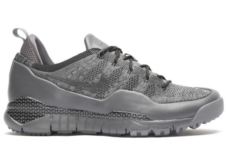 nike-flyknit 882685-001