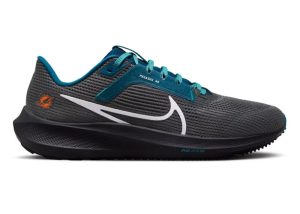 Nike Pegasus 40 Miami Dolphins (DZ5997-001)