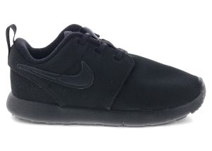 Nike Roshe One Triple Black (749430-031)