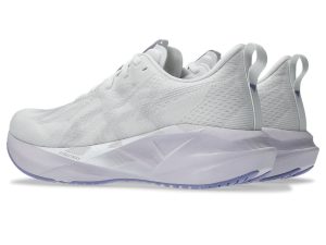 asics-novablast 1012B765-103