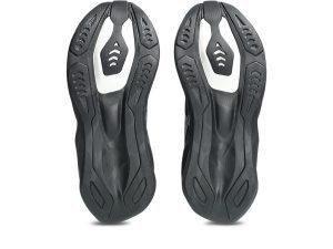 asics-novablast 1012C008-002