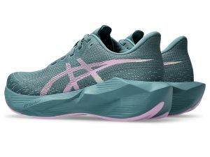 asics-novablast 1012C008-401