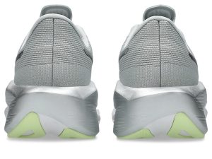 asics-novablast 1012C070-020