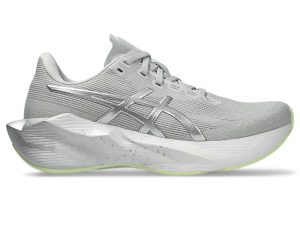 asics-novablast 1012C070-020