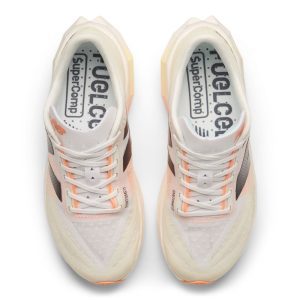 new-balance-fuelcell-supercomp-elite-v4 WRCELCW4