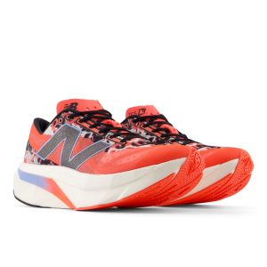 new-balance-fuelcell-supercomp-elite-v4 WRCELLM4
