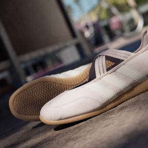 adidas-barreda KJ2254