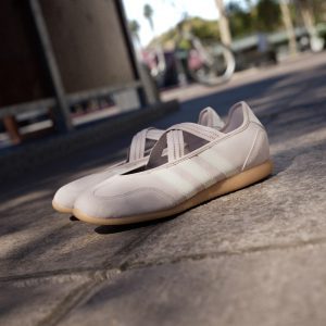 adidas-barreda KJ2254