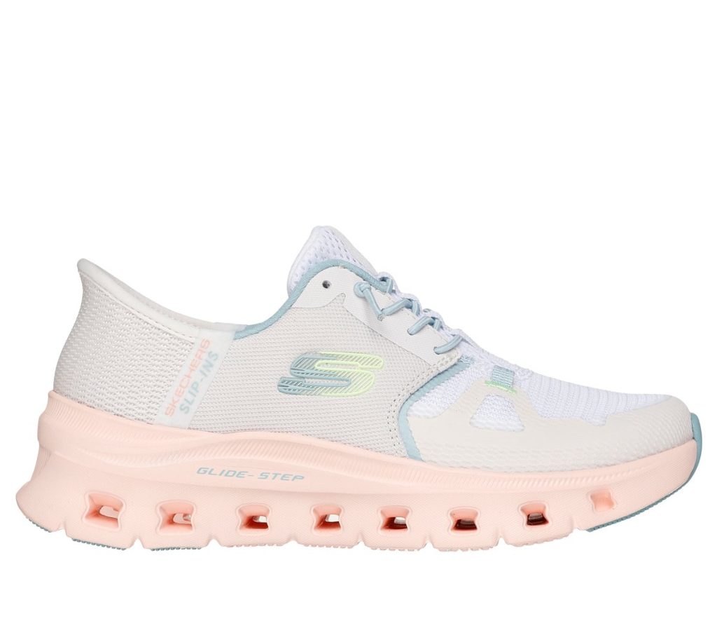 skechers-glide-step 150420_MULT