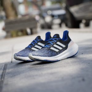 adidas-ultraboost HP9477