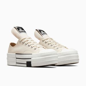 converse-chuck-taylor-all-star A04955C