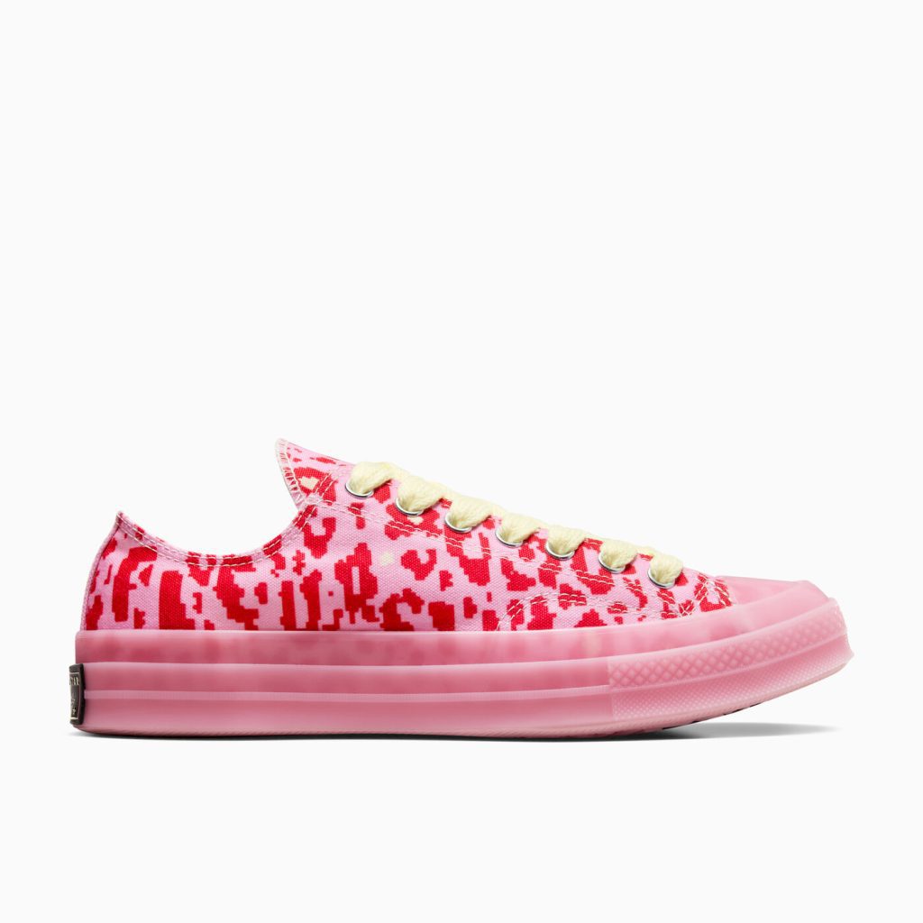 converse-chuck-taylor-all-star A08165C