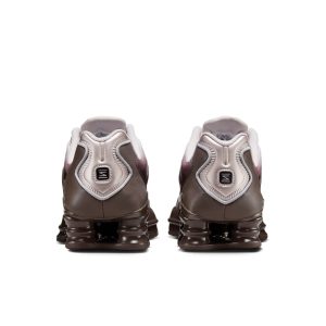 nike-shox IB7699-200
