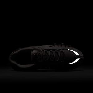nike-shox IB7699-200
