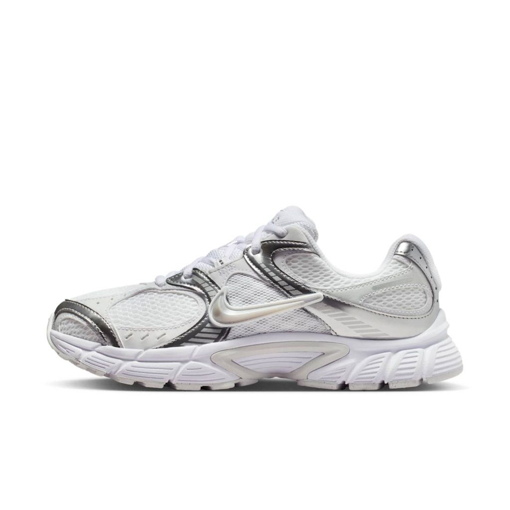 nike-v5-rnr HQ7901-112