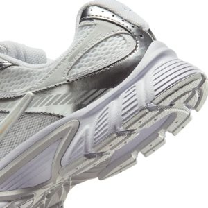 nike-v5-rnr HQ7901-112