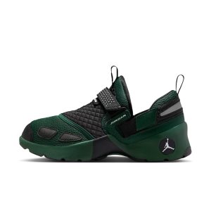 Jordan Trunner LX “Fir” (HQ2164-300)