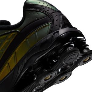 nike-shox IH4468-001