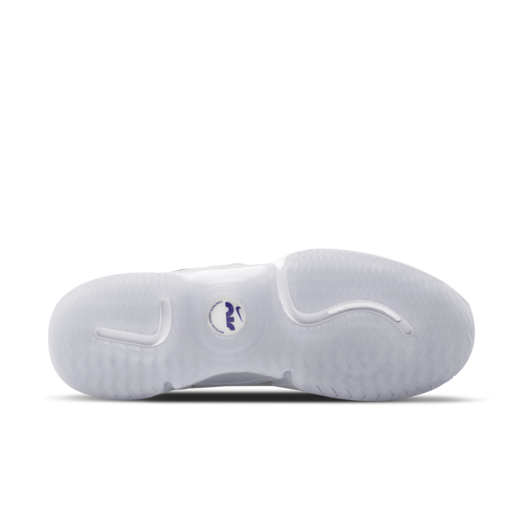 nikecourt CK7580-102