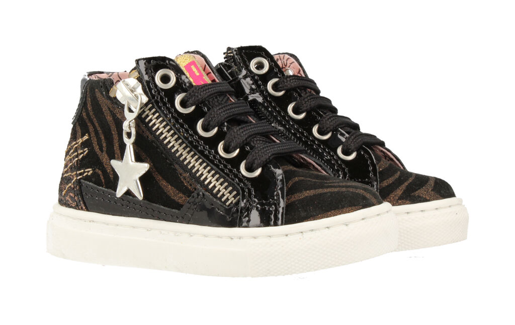 red-rag-sneaker 12176-379