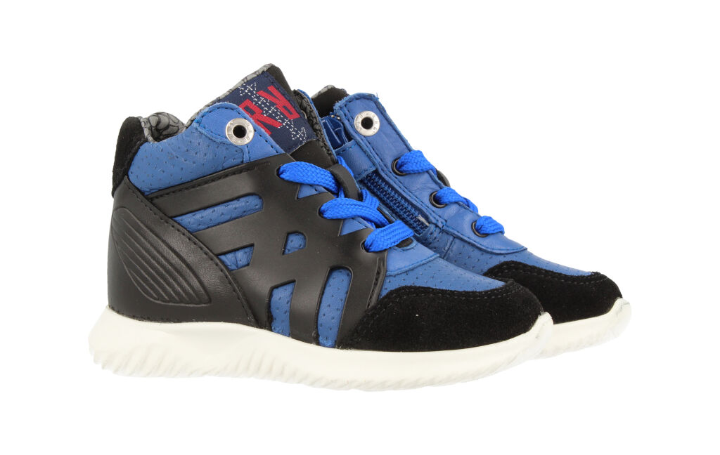 red-rag-sneaker 13359-629