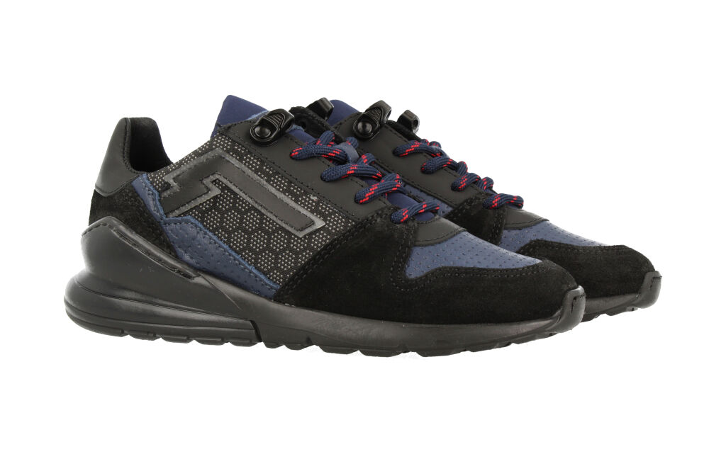 red-rag-sneaker 13399-639