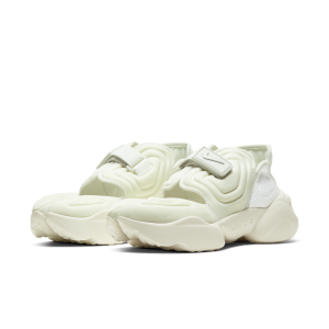 Nike Womens WMNS Aqua Rift Sail (CW7164-100)