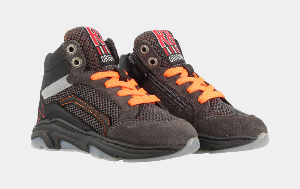 red-rag-sneaker 13171-829