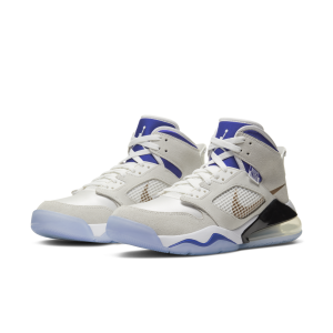 Jordan Mars 270 Wit (CV3046-100)